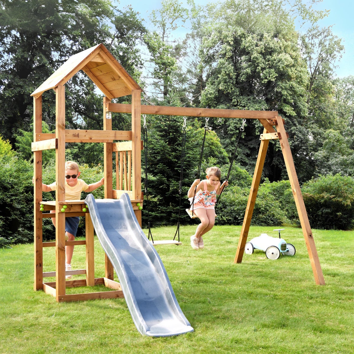 Soulet Speeltoestel Nouméa met Toren, Glijbaan en Dubbele Schommel Grenen