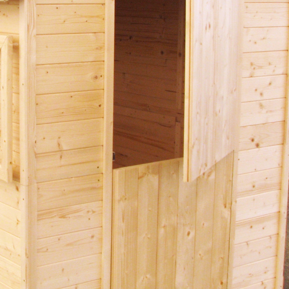 Soulet Speelhuis Tiana met Picknicktafel en Dakleer 127 x 221 cm